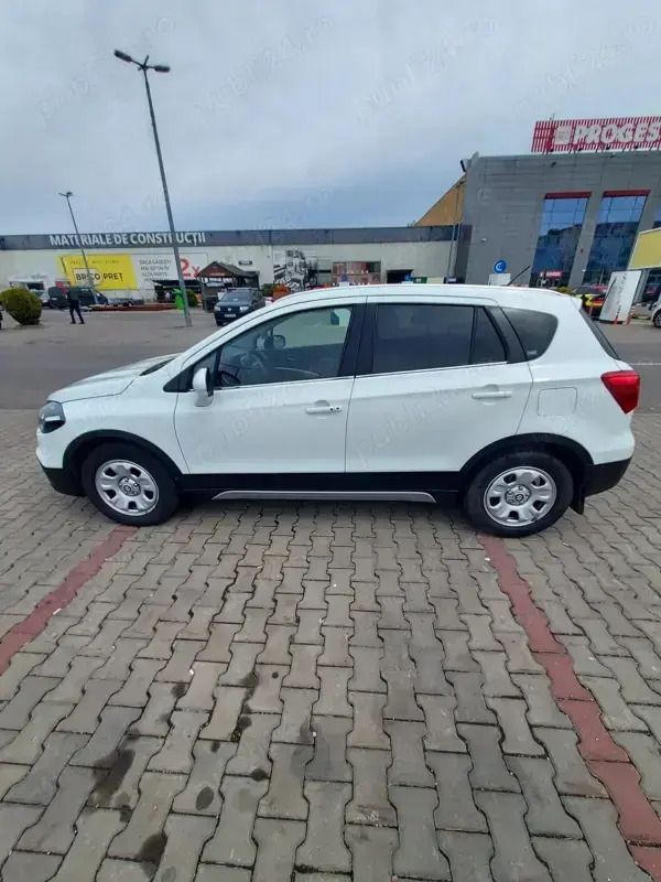 Utilizat 2019 Suzuki SX4 S-Cross SUV | 14.200 EUR - Imagine 1/4