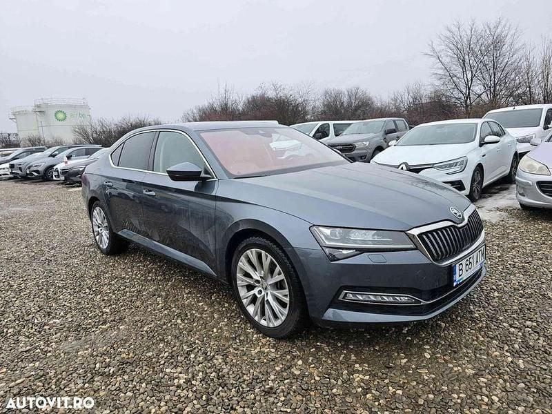 Second-hand Skoda Superb 280 CP (205 kW) 2021 Culoaregri Berlinǎ