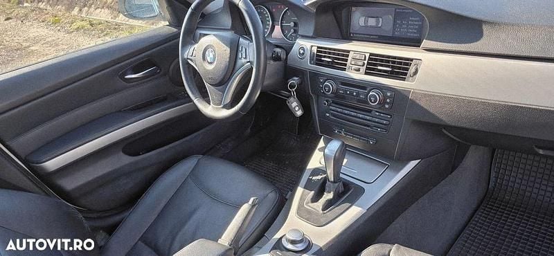 Second-hand BMW 320 Exclusive 163 CP (119 kW) 2007 Culoaregri Berlinǎ