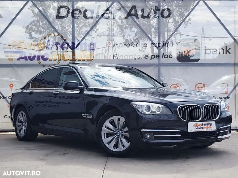 Gri Utilizat 2014 BMW 730 Exclusive Berlinǎ | 16.990 EUR - Imagine 1/4