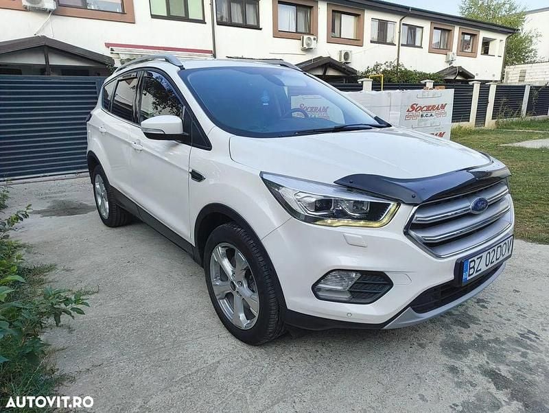 Alb Utilizat 2019 Ford Kuga Titanium SUV | 15.600 EUR (Preț OK) - Imagine 1/4