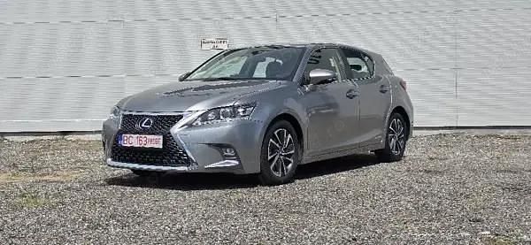 Second-hand Lexus CT200h 140 CP (102 kW) 2018 Hatchback