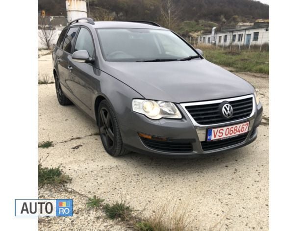 Gri Utilizat 2006 VW Passat Break | 1.600 EUR (Super Preț) - Imagine 1/4