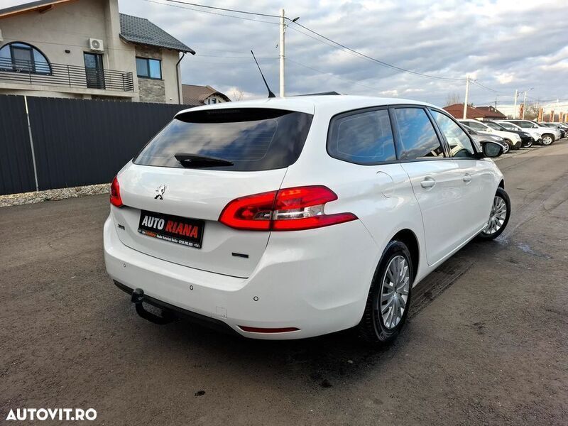 Second-hand Peugeot 308 Access 99 CP (72 kW) 2016 Alb Break