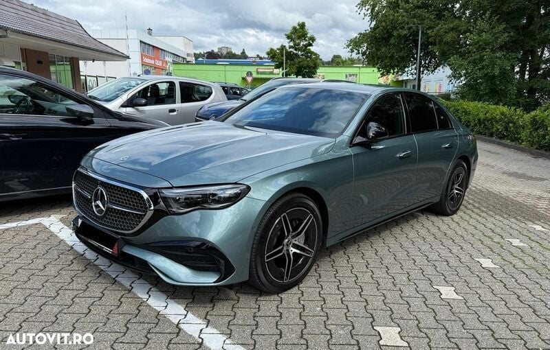 Verde Utilizat 2024 Mercedes E300 AMG line Berlinǎ | 58.900 EUR (Preț OK) - Imagine 1/4