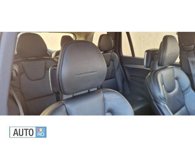 Second-hand Volvo XC90 Inscription 235 CP (172 kW) 2017 Argintiu SUV