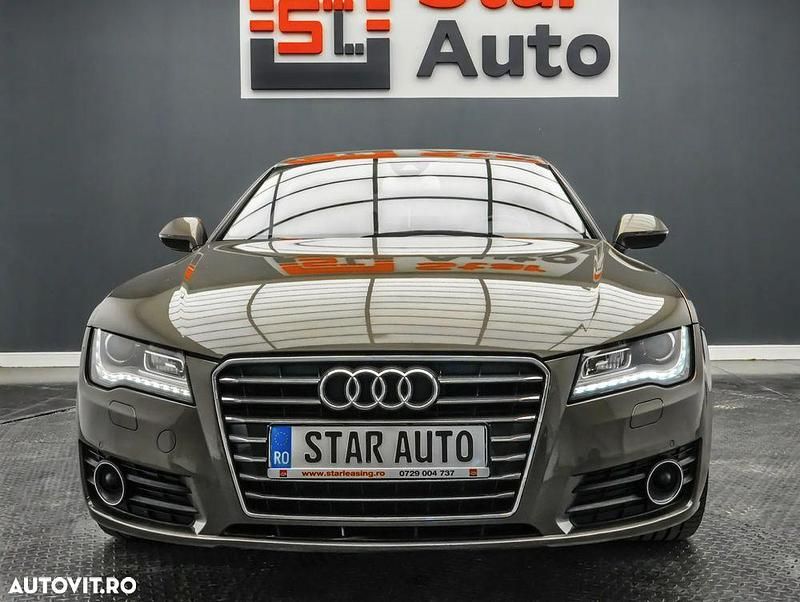 Second-hand Audi A7 Premium 204 CP (150 kW) 2012 Culoaremaro Hatchback