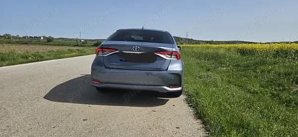 Utilizat 2020 Toyota Corolla Hybrid Berlinǎ | 20.900 EUR - Imagine 1/4