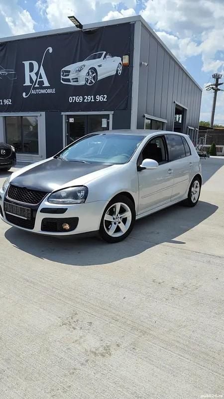 Utilizat 2009 VW Golf VI GTI Hatchback | 3.450 EUR (Super Preț) - Imagine 1/4