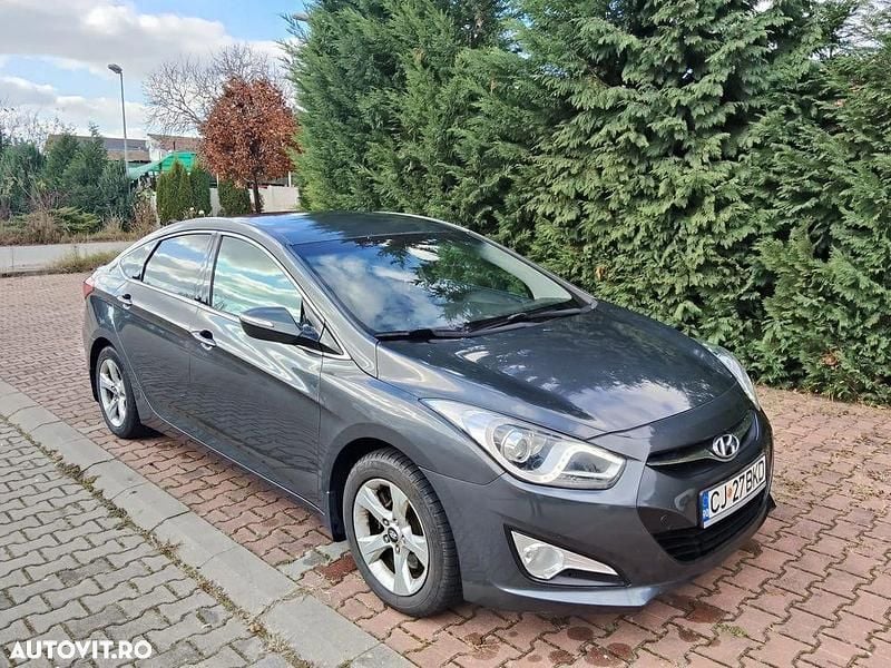 Culoaregri Utilizat 2012 Hyundai i40 Style Berlinǎ | 7.450 EUR - Imagine 1/4
