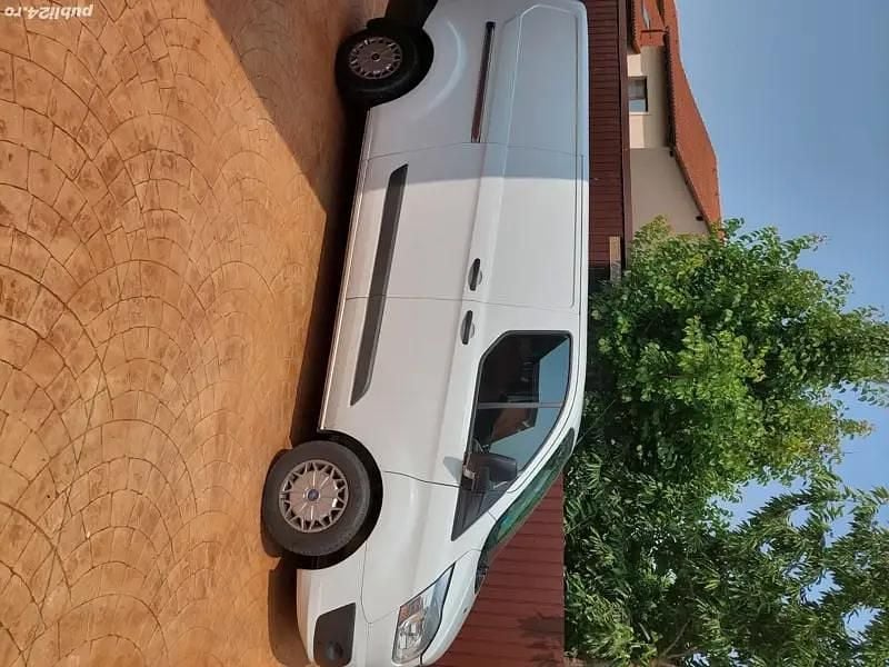 Utilizat 2017 Ford Transit Custom | 10.500 EUR (Puțin scump) - Imagine 1/4