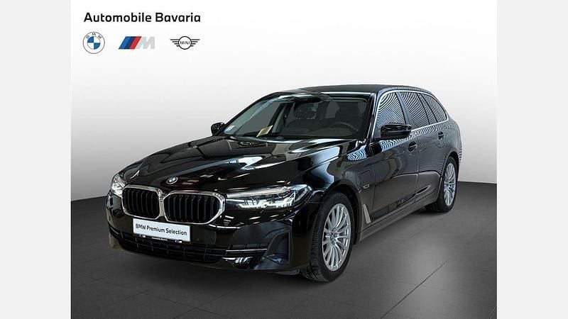 Negru Utilizat 2021 BMW 530e Sport Line Break | 27.685 EUR (Preț bun) - Imagine 1/4