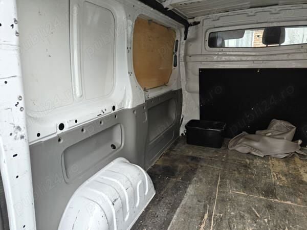 Second-hand Renault Trafic 114 CP (83 kW) 2010 Monovolum