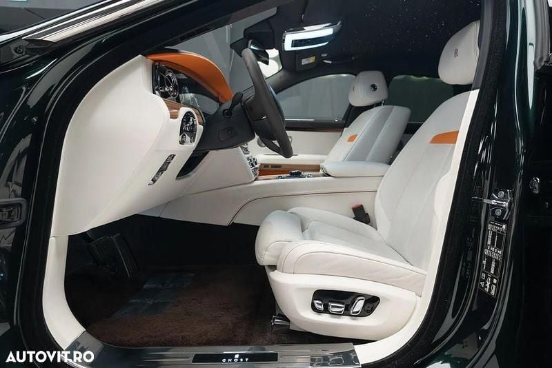Second-hand Rolls Royce Ghost 571 CP (419 kW) 2022 Culoareverde Berlinǎ