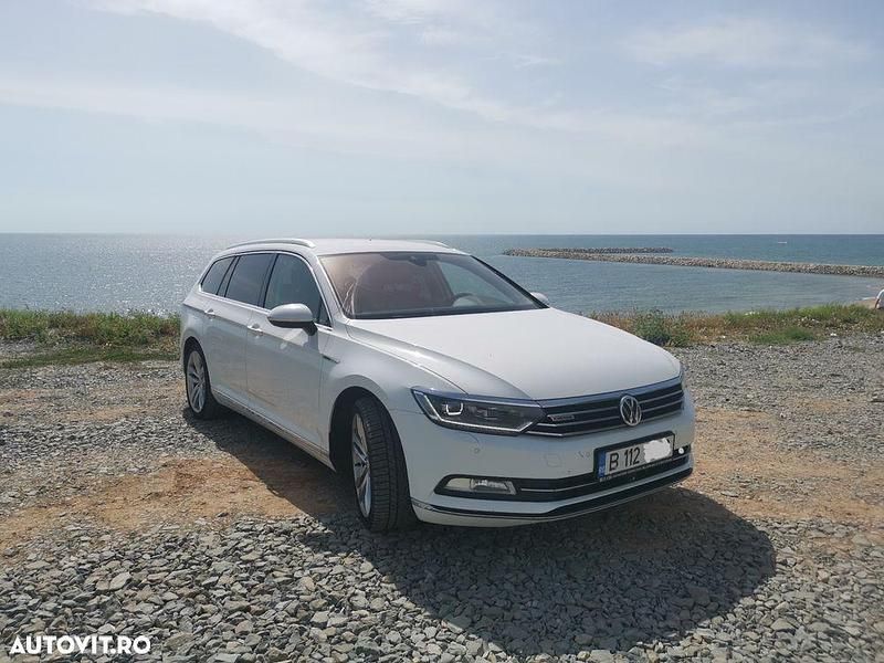 Culoarealb Utilizat 2015 VW Passat Highline Break | 13.500 EUR (Preț OK) - Imagine 1/4
