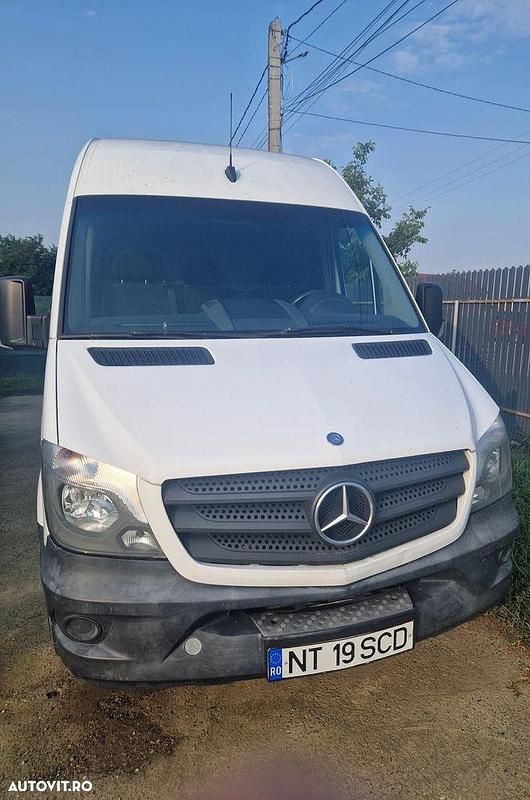 Culoarealb Utilizat 2014 Mercedes Sprinter Van | 9.500 EUR (Super Preț) - Imagine 1/1