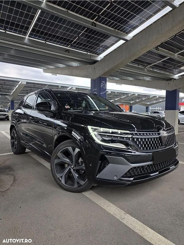 Culoarenegru Utilizat 2023 Renault Austral Iconic SUV | 28.690 EUR (Preț OK) - Imagine 1/4