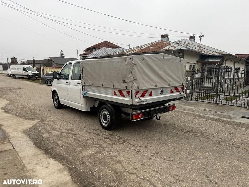 Second-hand VW Transporter Comfortline 140 CP (102 kW) 2014 Culoarealb Van