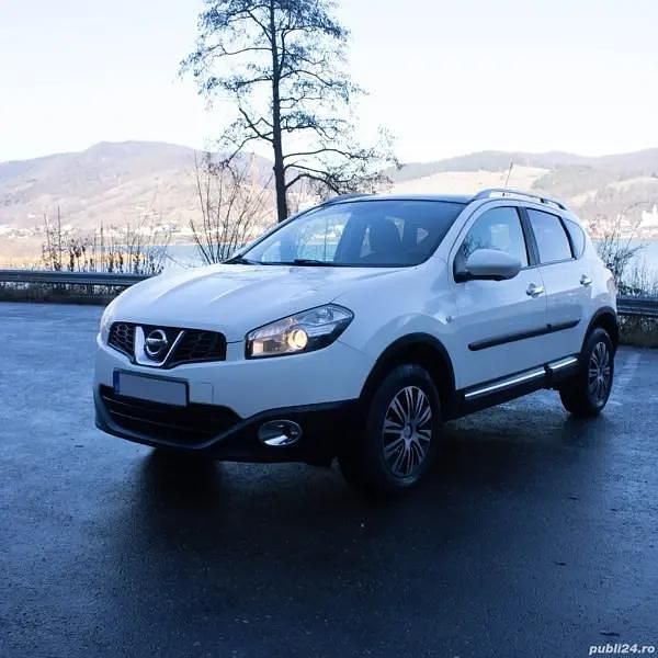 Culoarealb Second-hand 2011 Nissan Qashqai SUV | 7.000 EUR (Preț OK) - Imagine 1/4