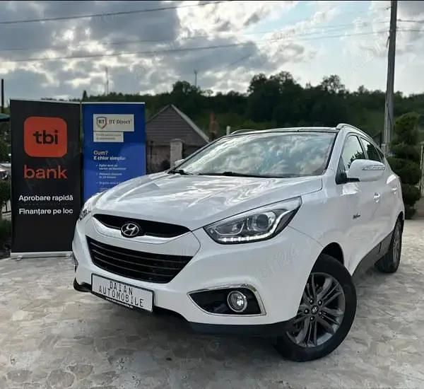 Alb Utilizat 2013 Hyundai ix35 SUV | 11.450 EUR (Puțin scump) - Imagine 1/4
