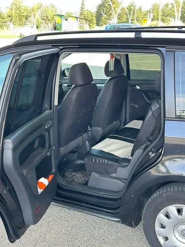 Second-hand VW Touran 140 CP (102 kW) 2007 Monovolum