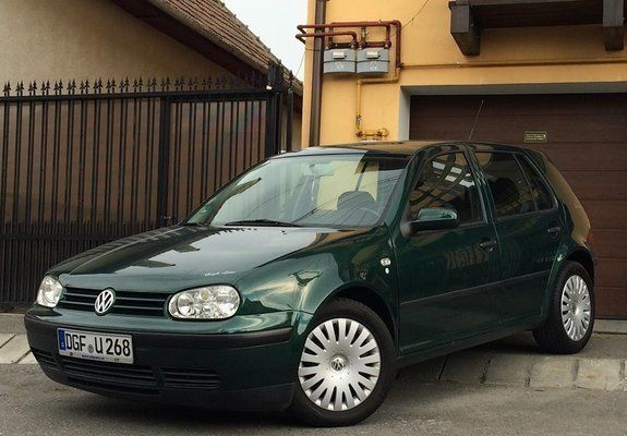 Second-hand VW Golf IV 75 CP (55 kW) 2001 Verde Hatchback