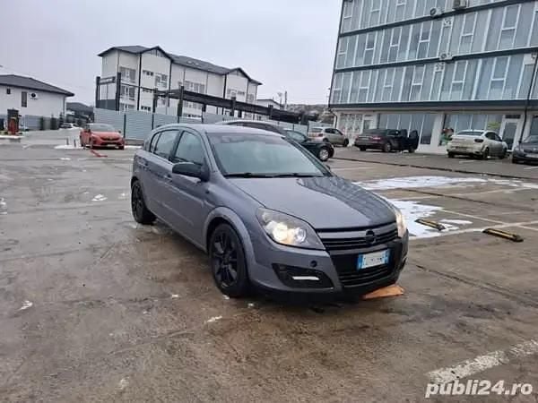 Second-hand 2007 Opel Astra Hatchback | 1.250 EUR (Super Preț) - Imagine 1/4