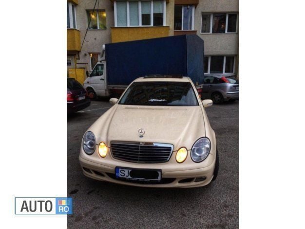 Second-hand Mercedes E200 136 CP (100 kW) 2006 Berlinǎ