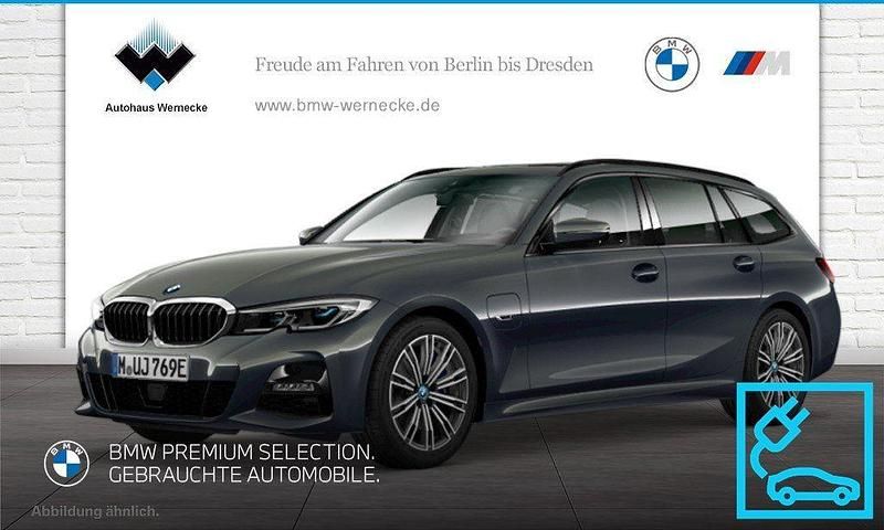 Utilizat 2022 BMW 330e M Sport Break | 36.649 EUR (Scump) - Imagine 1/1