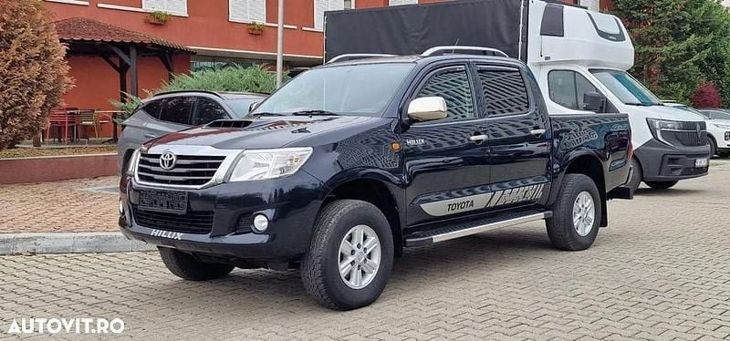 Culoareverde Utilizat 2015 Toyota HiLux Pickup | 15.900 EUR (Preț OK) - Imagine 1/4
