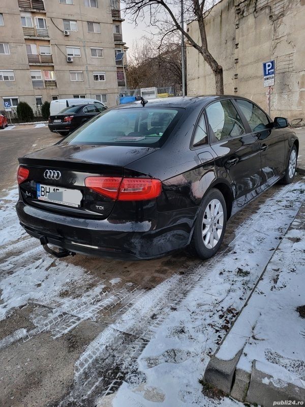 Negru Utilizat 2013 Audi A4 Berlinǎ | 10.000 EUR (Preț OK) - Imagine 1/4