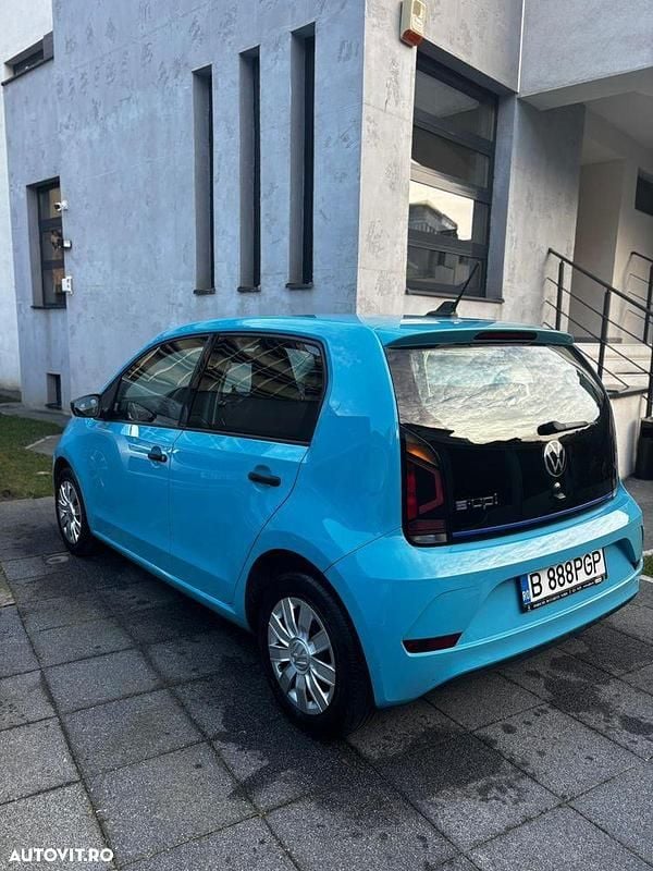 Second-hand VW e-up! 60 kW (82 CP) 2021 Culoarealbastru Hatchback
