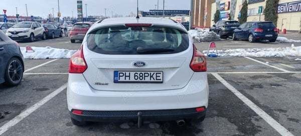 Utilizat 2013 Ford Focus Hatchback | 4.300 EUR (Super Preț) - Imagine 1/4