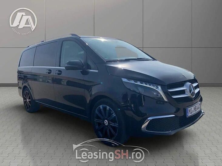Negru Utilizat 2023 Mercedes V300 Avantgarde Monovolum | 72.902 EUR (Preț OK) - Imagine 1/4