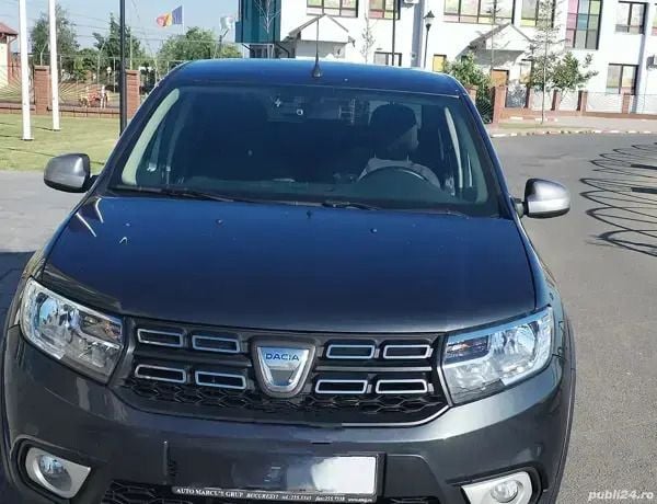 Utilizat 2020 Dacia Logan Stepway Berlinǎ | 8.600 EUR (Preț bun) - Imagine 1/4
