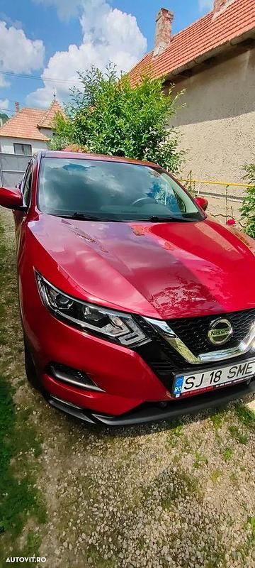 Culoarerosu Utilizat 2019 Nissan Qashqai Acenta SUV | 14.500 EUR (Preț OK) - Imagine 1/4