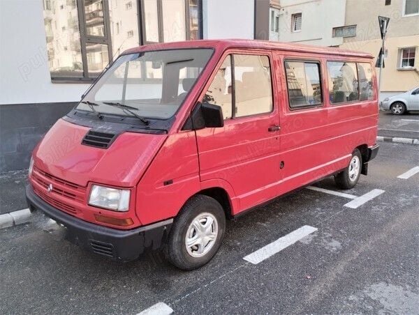 Utilizat 1989 Renault Trafic Van | 2.000 EUR - Imagine 1/4