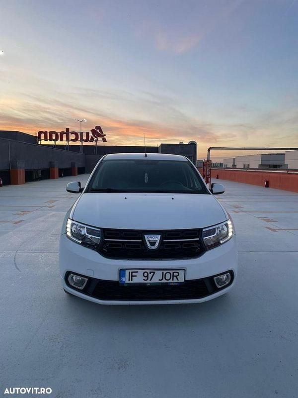 Second-hand Dacia Logan Prestige 90 CP (66 kW) 2017 Culoarealb Berlinǎ