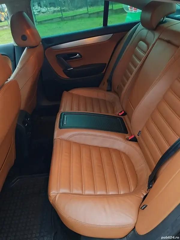 Negru Utilizat 2010 VW Passat R-line Coupe | 7.800 EUR (Preț OK) - Imagine 1/4