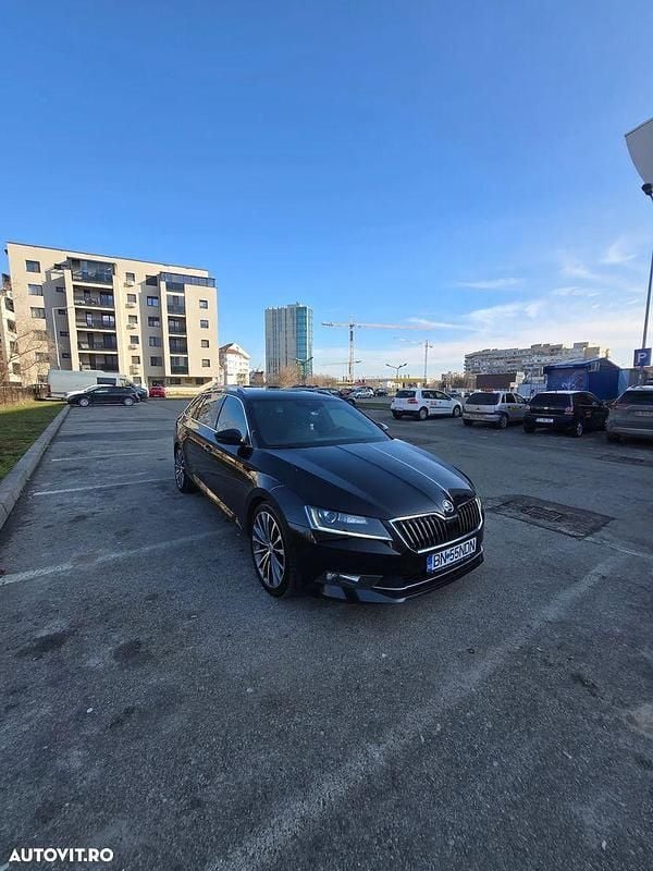 Second-hand Skoda Superb LAURIN & KLEMENT 190 CP (139 kW) 2017 Culoarenegru Break