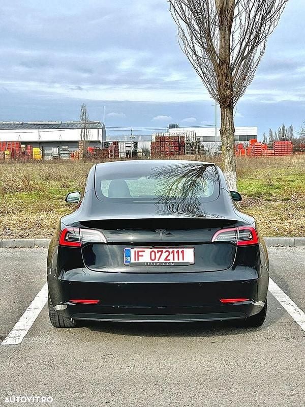 Second-hand Tesla Model 3 377 kW (513 CP) 2020 Culoarenegru Berlinǎ