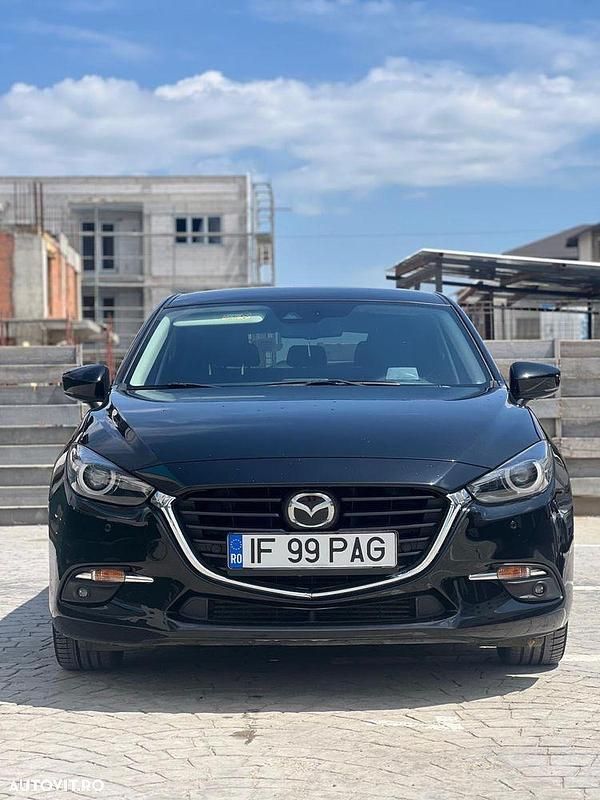 Negru Utilizat 2018 Mazda 3 Hatchback | 10.500 EUR (Preț OK) - Imagine 1/4