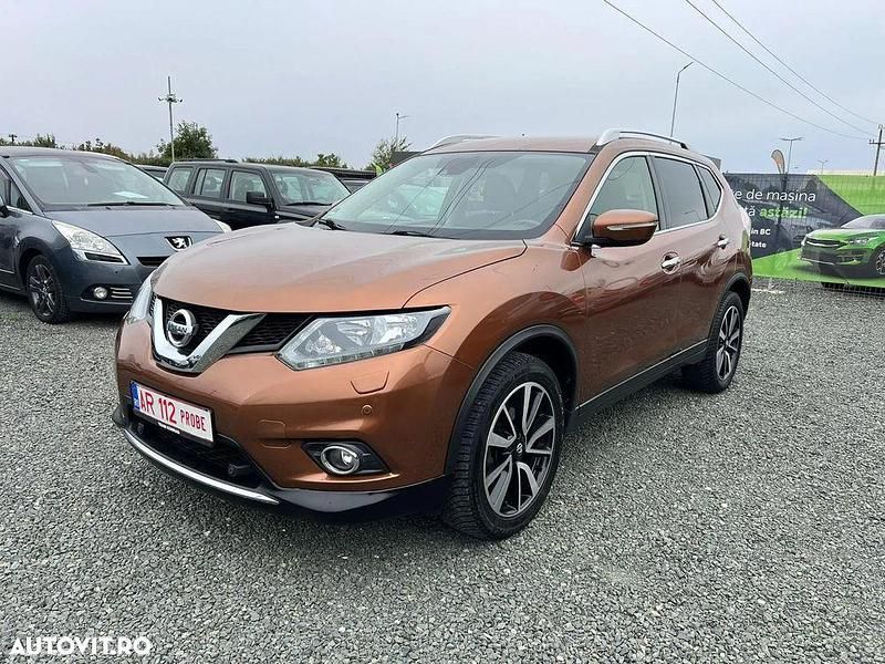 Culoareportocaliu Utilizat 2016 Nissan X-Trail Tekna SUV | 10.999 EUR (Preț bun) - Imagine 1/4