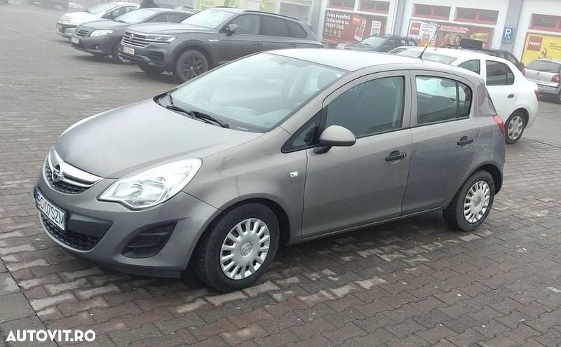 Second-hand Opel Corsa Selection 70 CP (51 kW) 2012 Culoaremaro Hatchback