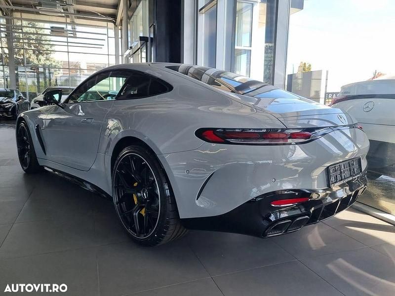 Nouă Mercedes AMG GT 55 AMG 476 CP (350 kW) 2025 Gri Coupe