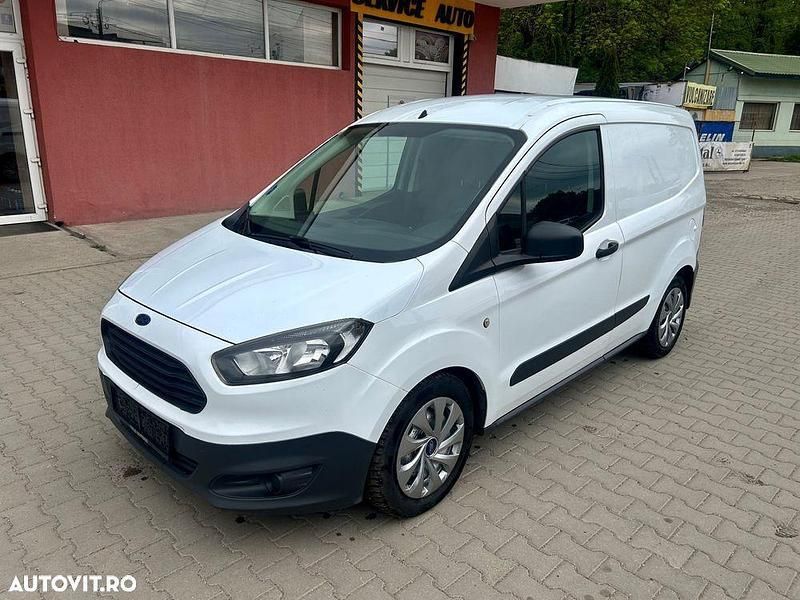 Alb Utilizat 2016 Ford Courier Monovolum | 4.700 EUR - Imagine 1/4
