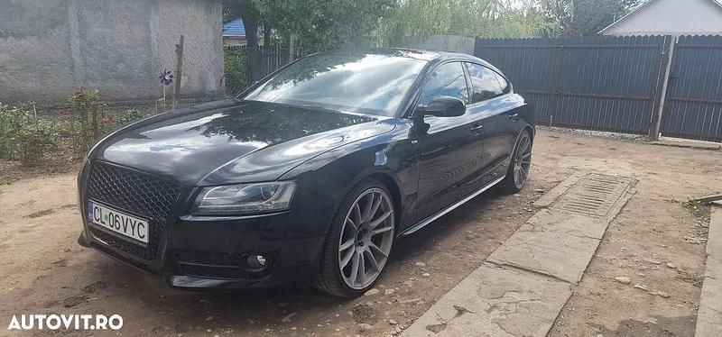 Culoarenegru Utilizat 2010 Audi A5 Coupe | 7.700 EUR (Preț OK) - Imagine 1/4
