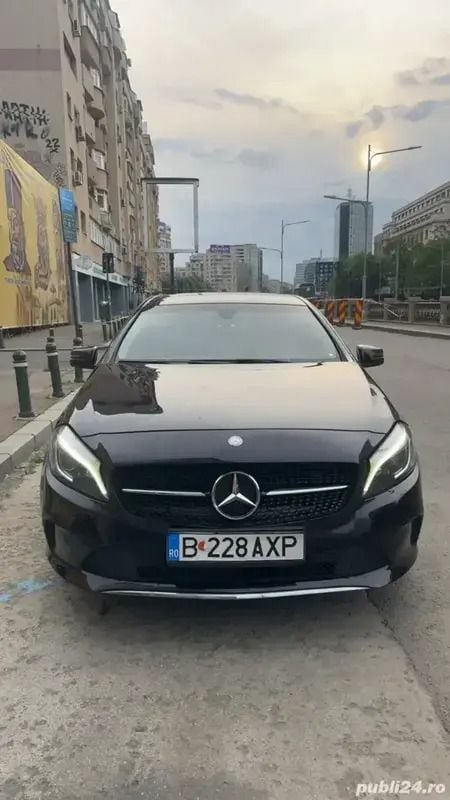 Utilizat 2015 Mercedes A180 Hatchback | 13.200 EUR (Puțin scump) - Imagine 1/4