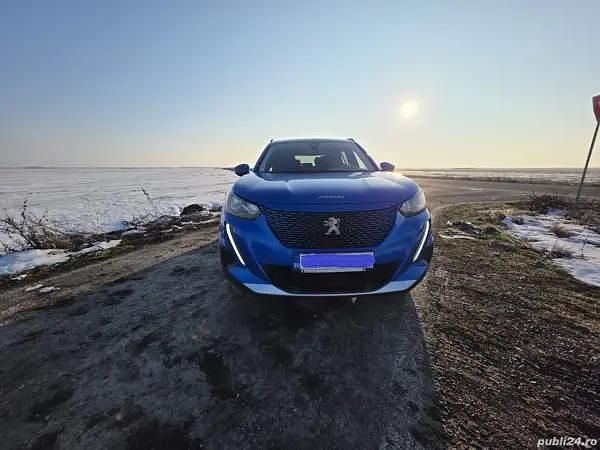 Second-hand 2022 Peugeot e-2008 Allure SUV | 22.500 EUR (Scump) - Imagine 1/4