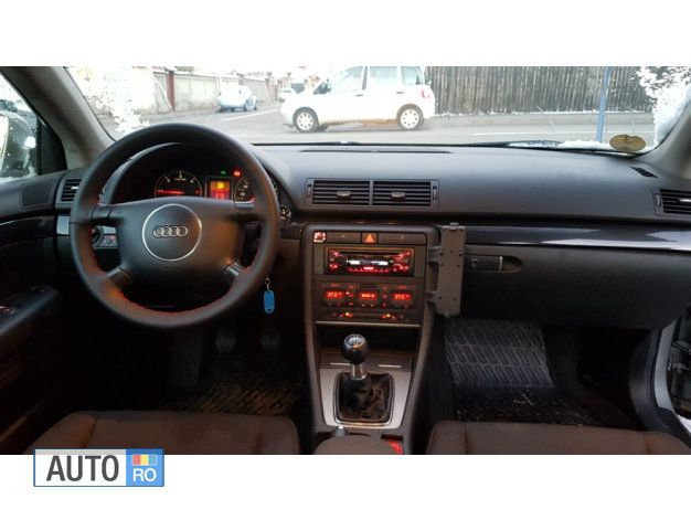 Second-hand Audi A4 131 CP (96 kW) 2003 Gri Berlinǎ